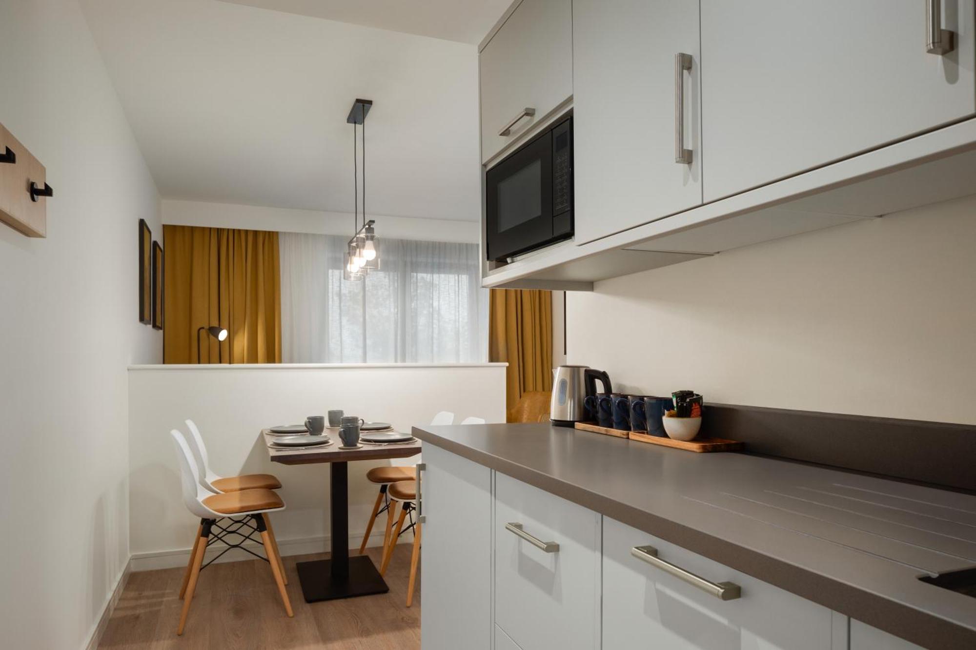 מלון Super 8 By Wyndham דורהם מראה חיצוני תמונה